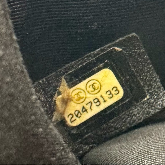 Chanel Boy Red Plexiglass Quilted Matelasse Patent Leather Med Shoulder Bag Ex++ - Picture 15 of 16